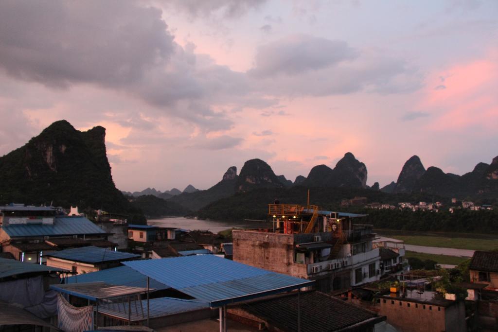 Monkey Jane'S Guesthouse Yangshuo Exteriör bild